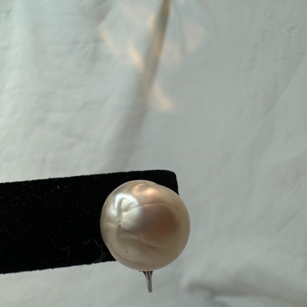 Vintage Vogue Faux Pearl Clip-On Earrings classic fashion retro - Picture 5 of 7